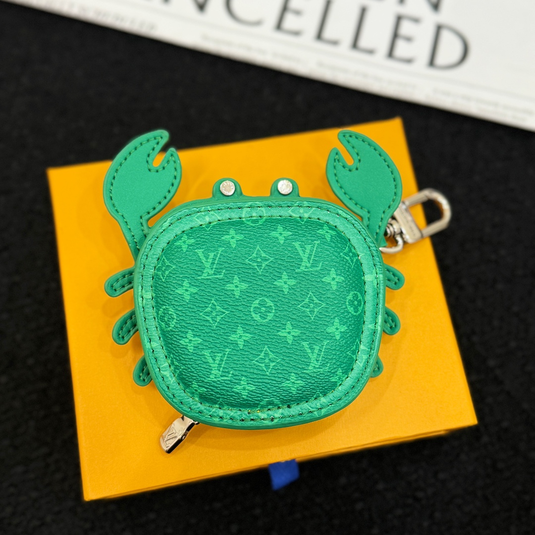 LV Green Crab Bag Charm M01931